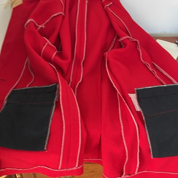 Unbranded Vintage Women’s Red Blazer Designer Button Front Closure and at Cuffs - Picture 5 of 16